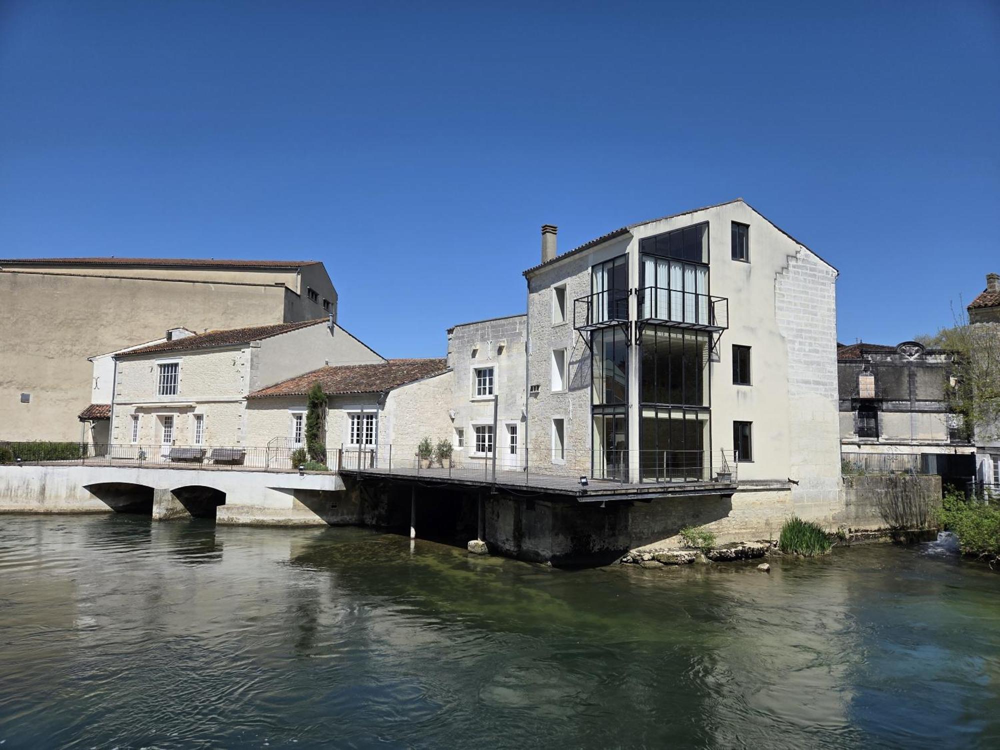 자르나크 Quai 3 Loft Moderne Et Lumineux Les Pieds Dans L'Eau 아파트 외부 사진
